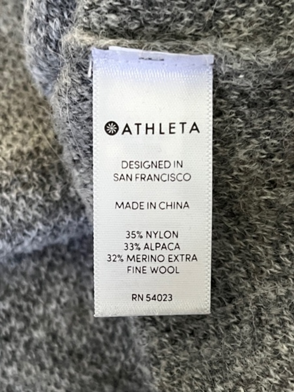 Athleta Undercover Gray Camo Crewneck Sweater - Size S - NWOT - Picture 7 of 7